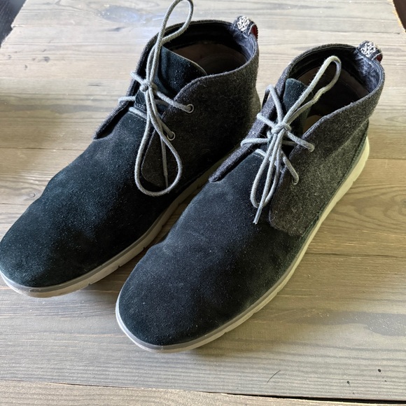 UGG Other - UGG Men's Charcoal and Black Suede Chukka Boots